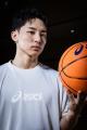 「ジョージア」ブランドセレブリティに向井理さん、浜
