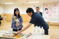 アンバサダーの伍代夏子氏が大月市立大月東小学校にて