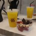 インフルエンサーが働く韓国カフェ「cafe & dessert i
