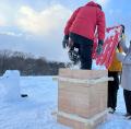 さっぽろ羊ヶ丘展望台で「雪像制作体験」を開催。雪像