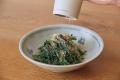挽きたてのすりごまを食卓に。レコルト［電動ゴマスリ