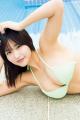 19歳の衝撃ボディ！南みゆかの表紙＆巻頭10P!サイバー