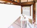 鉛筆で自由に描ける真っ白な壁が原宿に登場。「ゴミと