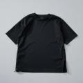 GWに起こりがちな男性の服の悩みをすべて黒で塗りつぶ