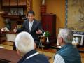 杉対策監 横須賀で戸別訪問を実施　地域住民へ国際電