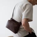人気のショルダーバッグ「Sora」に、アンティークレザ