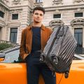 トゥミ　19 DEGREE LITEコレクションの発売を記念し、