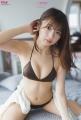 グラビア動画二次元コード付き、黒嵜菜々子＆白濱美兎