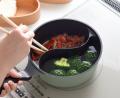 おかずとスープを同時に！ありそうでなかった深型仕切