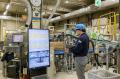 鶴見製紙、工場内の業務効率化を目的に「Safie」を採