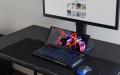 『10インチモニター搭載メカニカルキーボード』を発売
