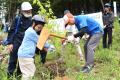 SDGsの取り組みで植林活動「セントレアと下呂市のSDGs