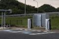 ハイウェイオアシス富楽里に初の高速道路上EVチャージ