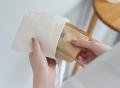 ナプキンをこっそり持ち運び。綿100％のシンプルな「
