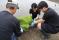 多摩大学 ジェロントロジー企画第16弾「田植え体験 × 講座」を開催