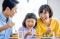【子育て家族の外食調査】ママパパの6割が「休日の目的地」として外食を利用！　店選びの基準は「コスパ」が7割超