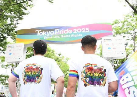 ヒュンメルが東京プライド2025に1. FCケルンと参加。