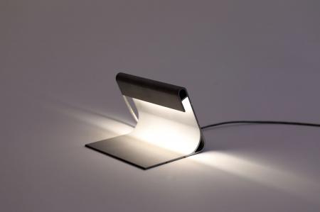 照明器具「Lumiframe」が大阪高島屋で開催の「Osutf-8