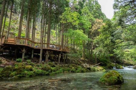 岐阜・円原川の貸切リトリートサウナ施設「THE WATERS