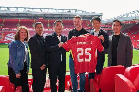 ベイクルーズ、 Liverpool Football Clubとリテールパ