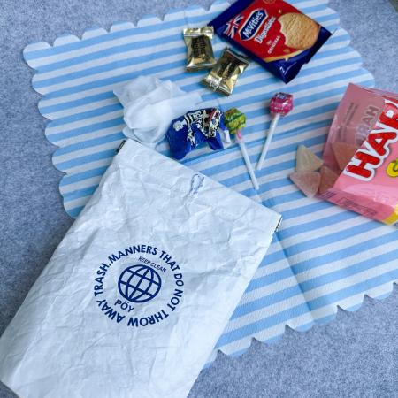 外出先で出たごみは、【POY（ポーイ）】に入れて持ち
