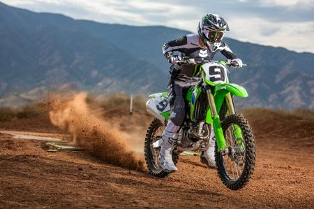 カワサキから「KX450」「KX250」をはじめとしたKX/KLX