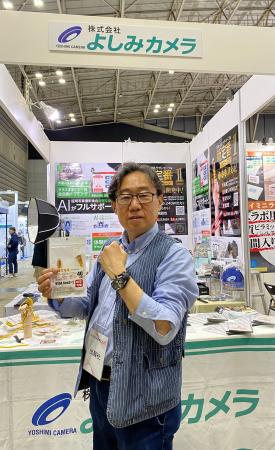 「信長デイトナ」、PHOTO NEXT 2025にて装着体験を実