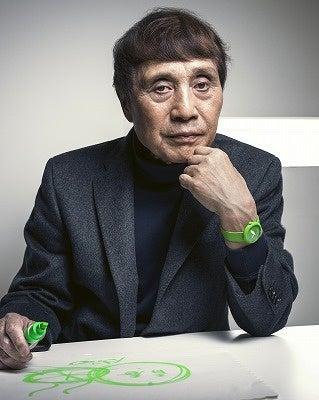 建築家 安藤忠雄がデッサンから手掛けた青りんごの腕