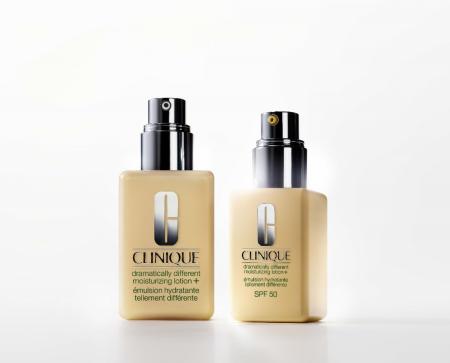 皮膚科学発想のロングセラー乳液シリーズにSPF50をプ