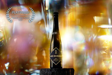 部門最高賞のプラチナ賞を日本酒ブランド「SAKE HUNDR