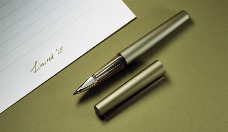 高級筆記具ブランド「KOKUYO WP」より 2025年限定カラ