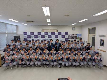IJOOZ株式会社、花巻東高等学校女子硬式野球部とスポ