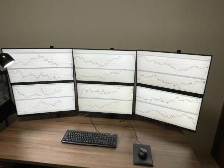 現役トレーダーが運営するデイトレPC専門店！「Mutf-8
