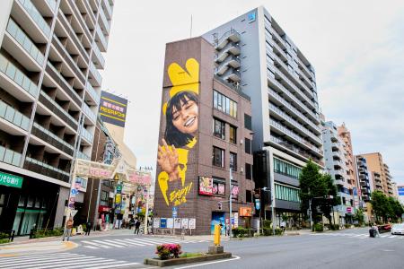 板橋区・成増に、都内最大級の壁画が誕生