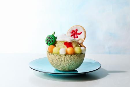 シャングリ・ラ 東京、メロンかき氷と冷やしラクサが7