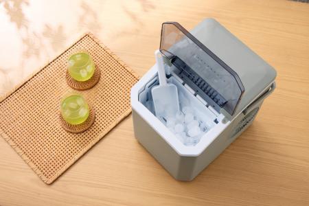 最短6分で製氷。「simplus」シリーズから新たな家庭用