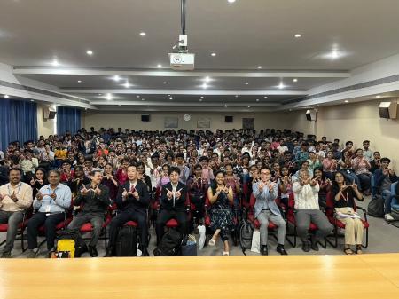 日本のIT人材不足に新たな解決策――WooGWay、産学連携