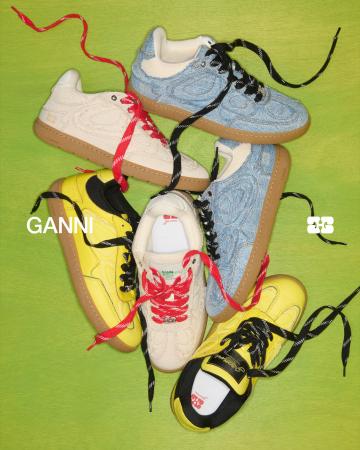GANNIが描く、新しい一歩 「08 SNEAKERS」が発売
