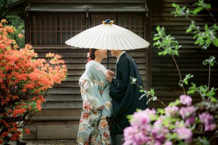 「伝統的な日本の美しさ」と「生命力あふれる自然の息