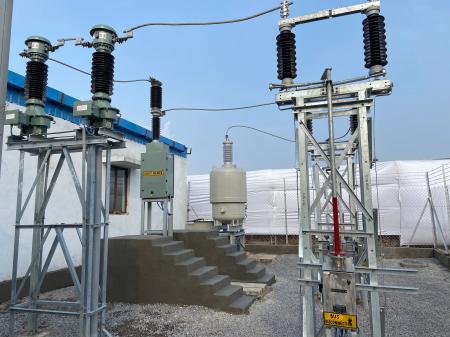 インド初、電源用計器用変圧器（PVT）を用いたマイク
