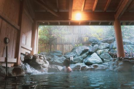 梅雨時期の想定外の猛暑に合わせて通常よりも早くスタ