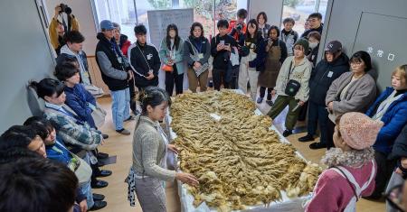 居住人口500名未満の村にアーティスト・クリエイター
