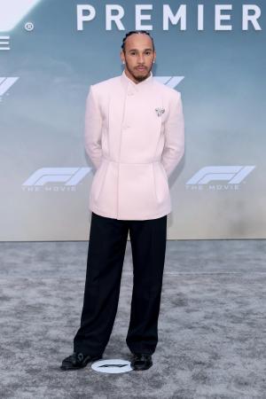 【DIOR】ディオールを纏うセレブリティ：ルイス・ハミ
