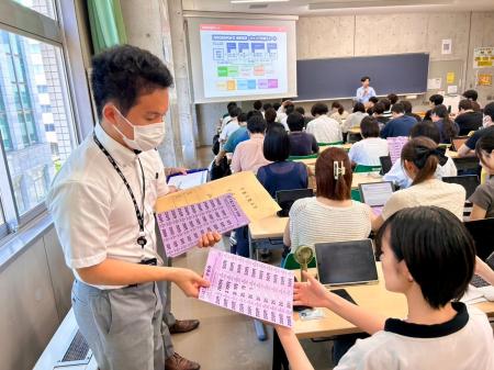 消費者物価高騰に対応し、学生支援として学食用食券5,