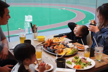 【KEIRIN HOTEL 10】この夏は、瀬戸内の恵みと競輪場