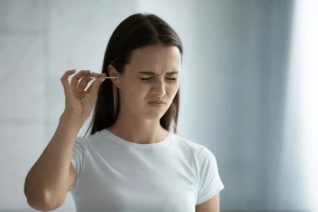 【耳掃除、やりすぎ注意？】専門家が教える、自宅でで