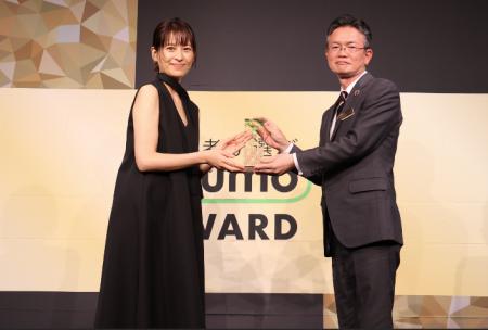 新築マンション購入者が選ぶ顧客満足度調査『SUUMO AW