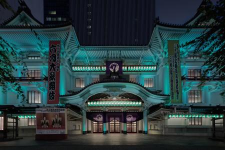 【TIFFANY & CO.】ティファニー ブルーに染まった歌舞