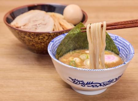 つけめん専門店『舎鈴（しゃりん）』が、66店舗目の国