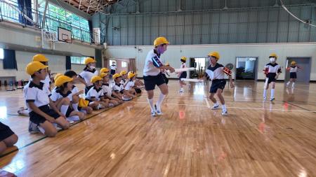 横浜国立大学附属横浜小学校でCyber KASSEN体験授業を